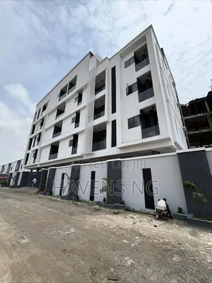 2bdrm Apartment in Lekki Phase 1 for sale