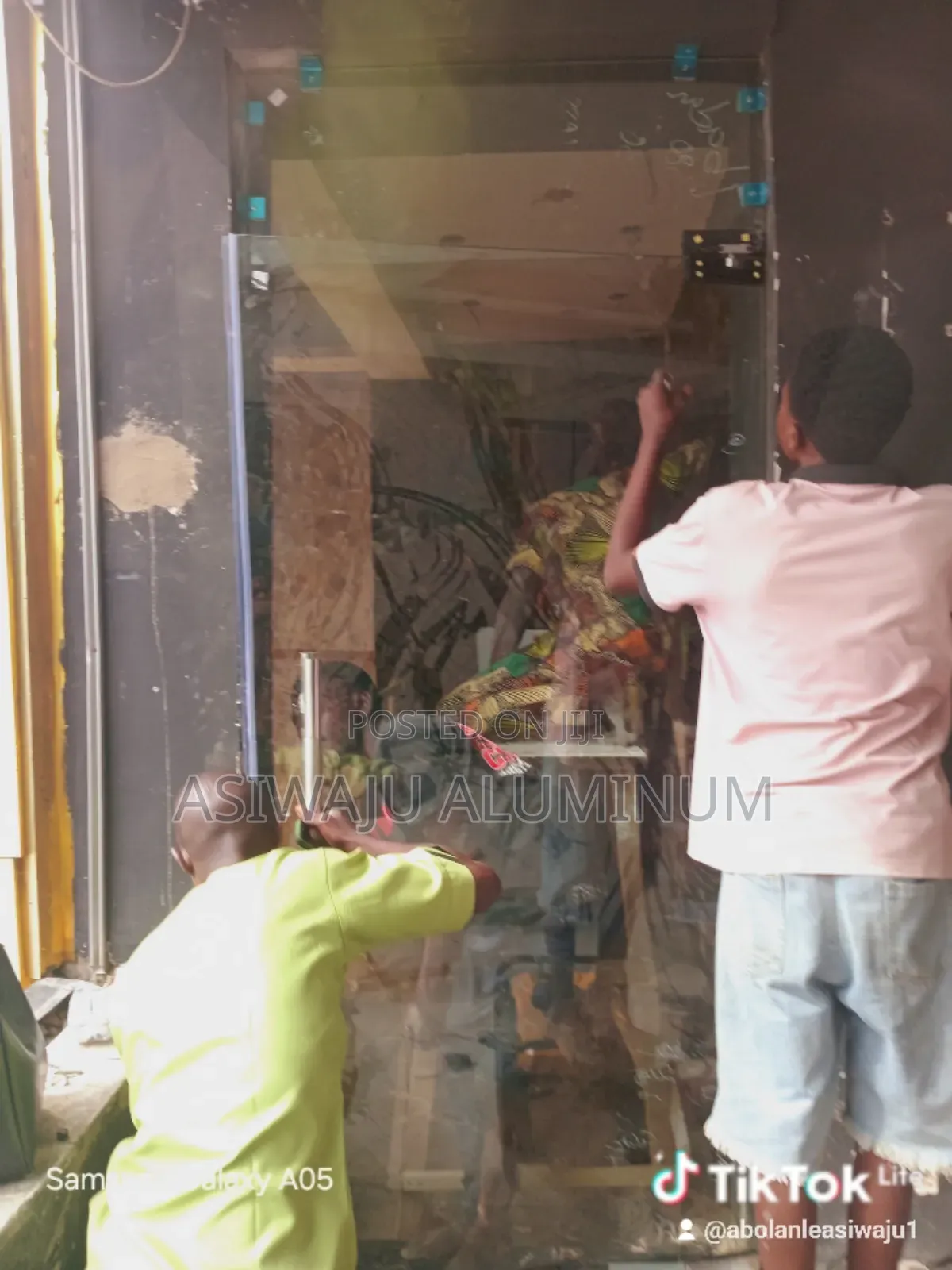 10mm Glass Partition