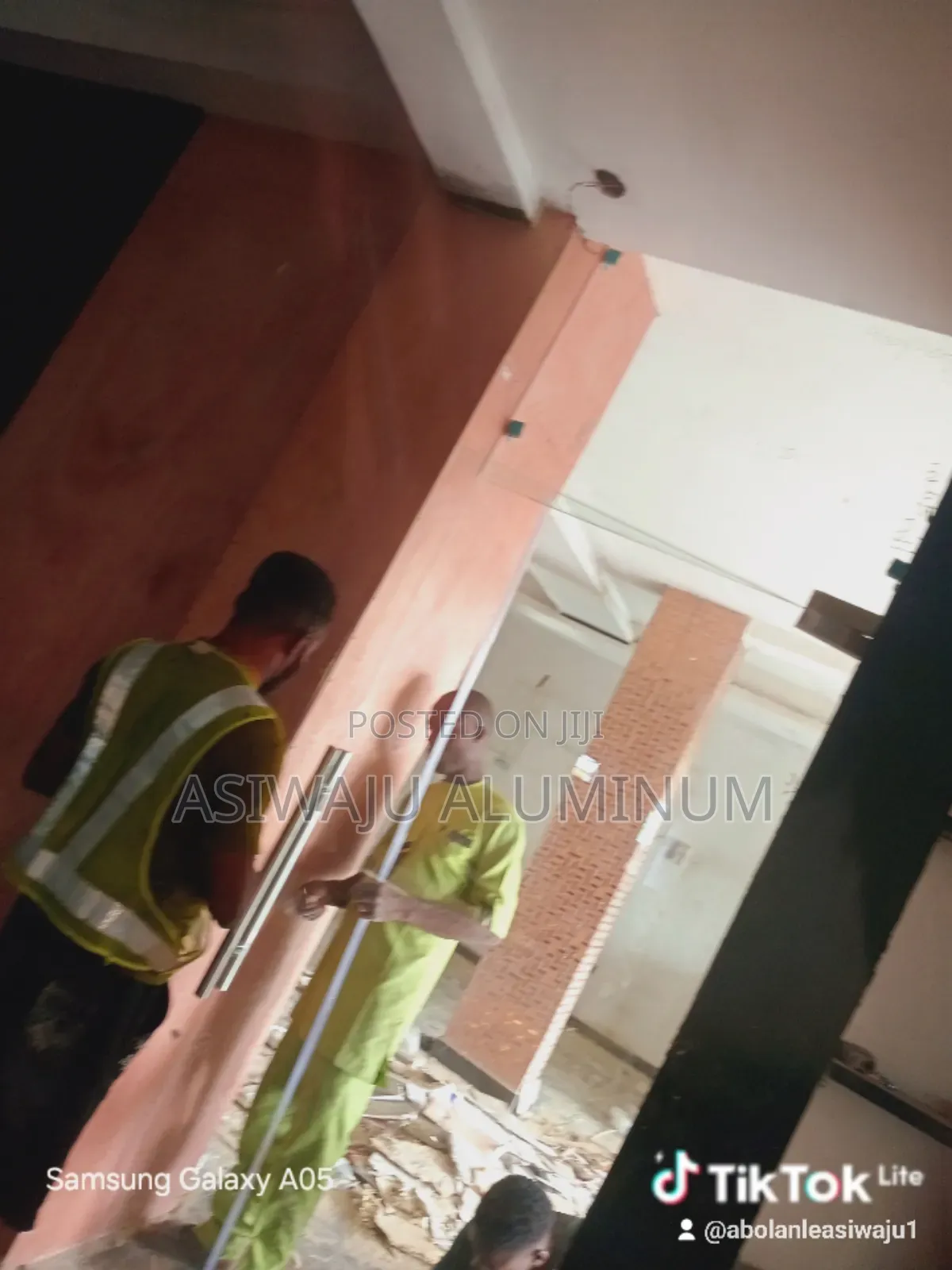 10mm Glass Partition