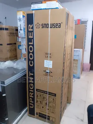 Snowsea 400 Litres Clear Display Drink Chiller