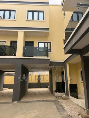 4bdrm Duplex in Mbora for rent
