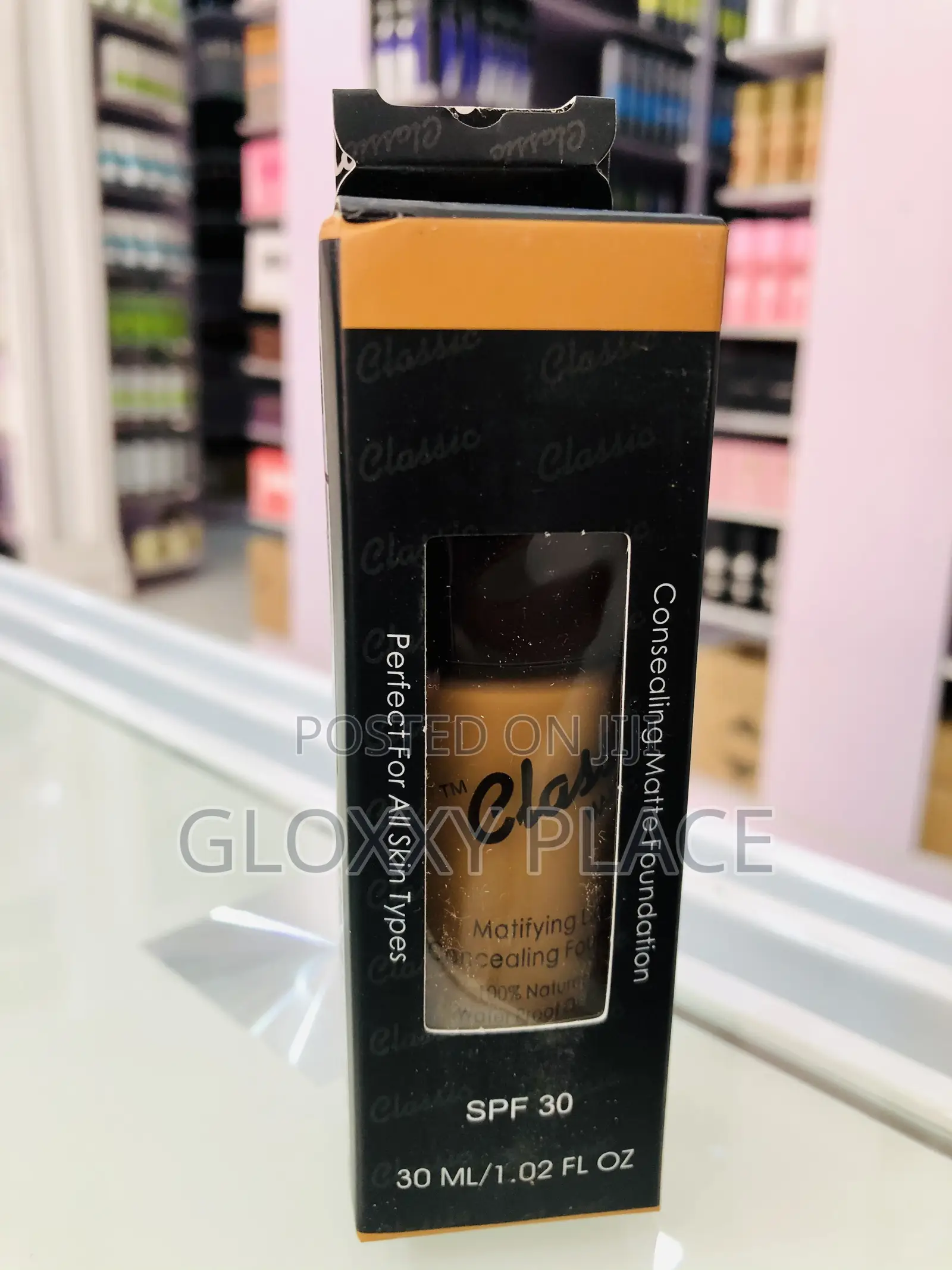 Classic Foundation With Sun Protection