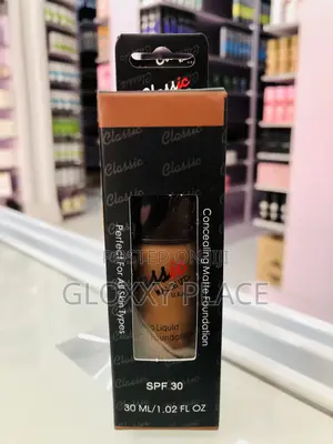 Classic Foundation With Sun Protection