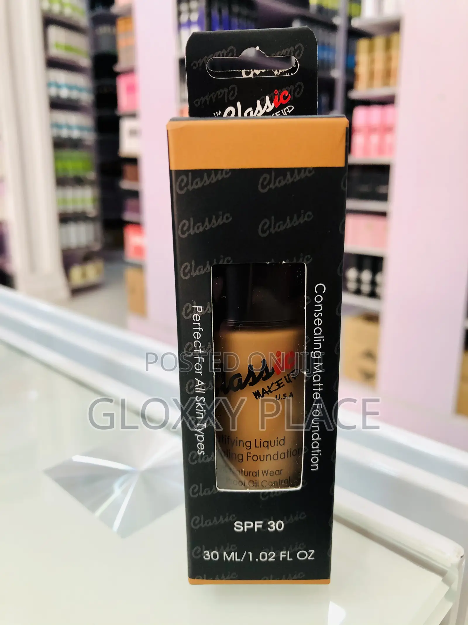 Classic Foundation With Sun Protection