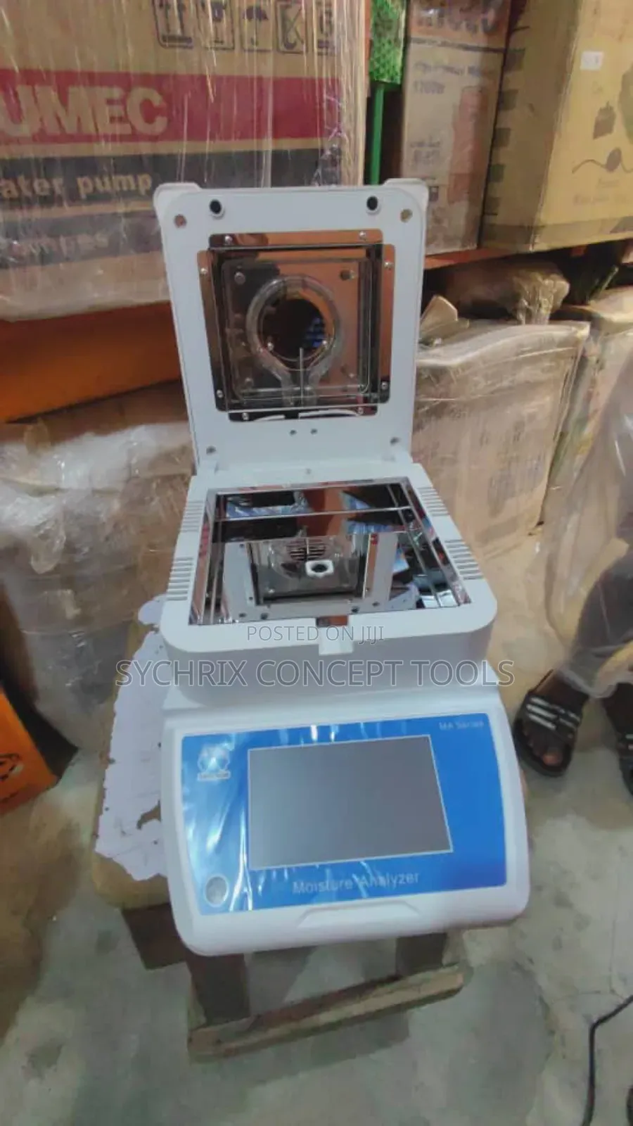 Moisture Analyzer