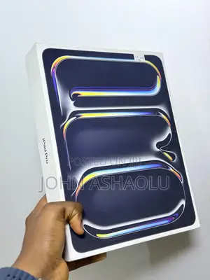 New Apple iPad Pro 13 (2025) 256 GB Gray