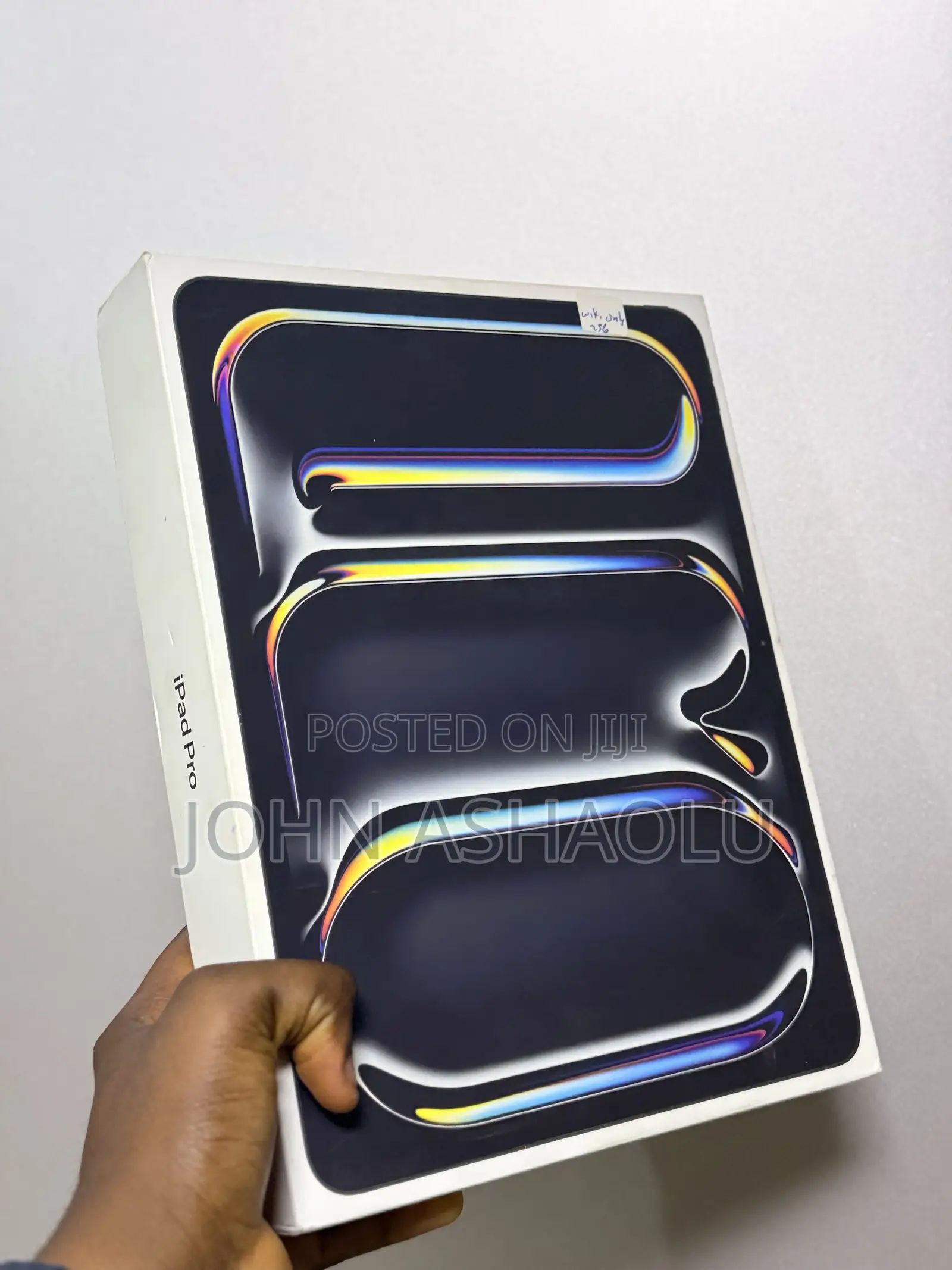 New Apple iPad Pro 13 (2025) 256 GB Gray