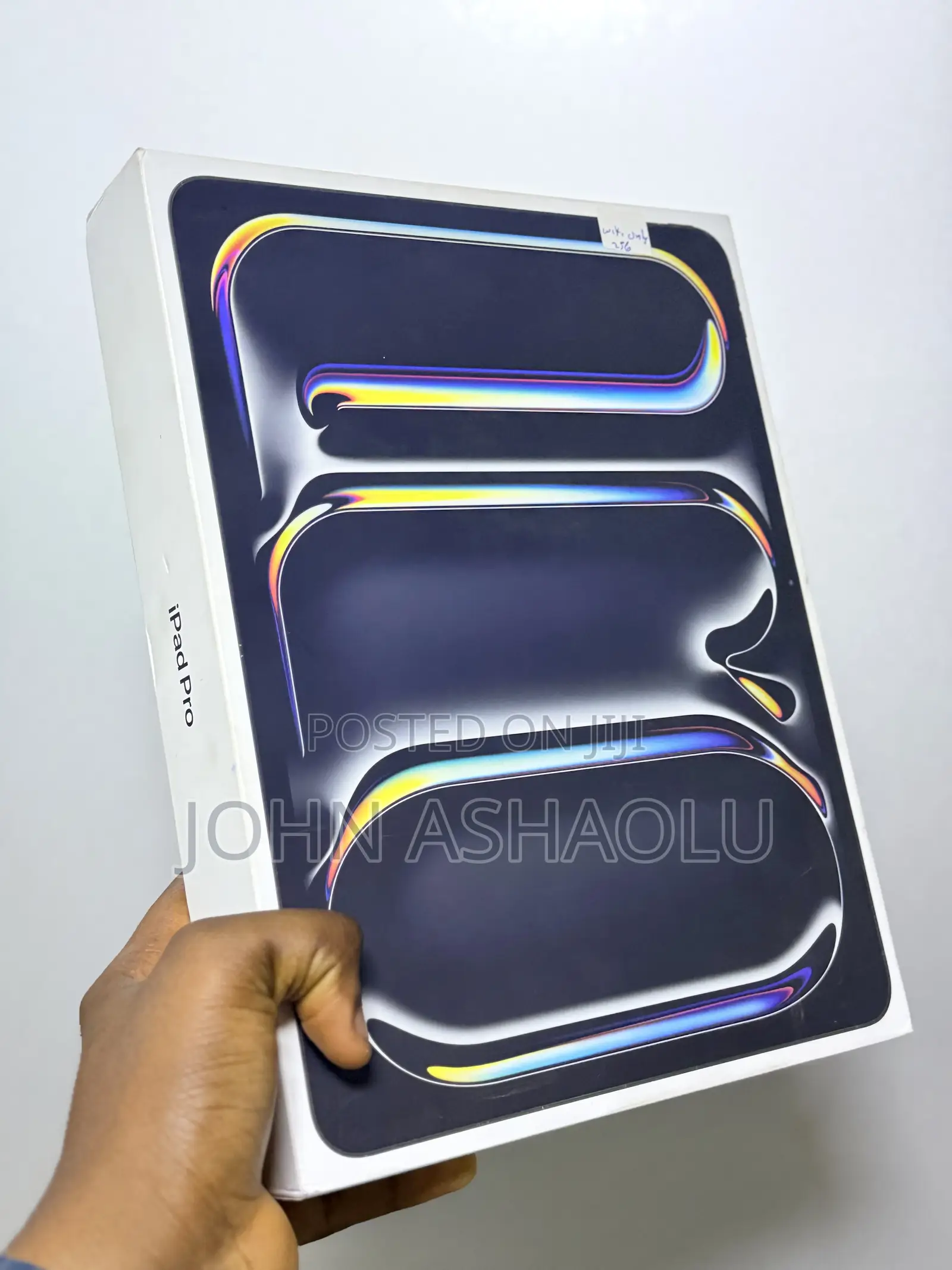New Apple iPad Pro 13 (2025) 256 GB Gray