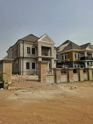 4bdrm Duplex in Victoria City Lugbe for sale