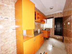 3bdrm Apartment in Magodo Phase 1 for rent