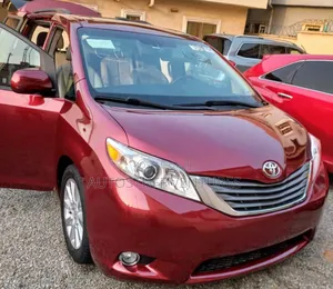 Toyota Sienna Limited 7 Passenger 2011 Red