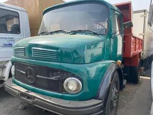 Tipper Benz