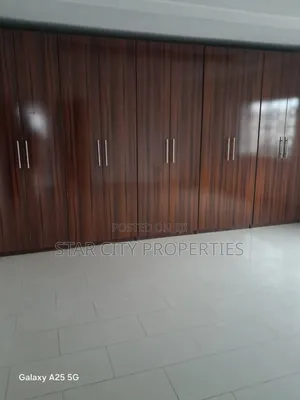 5bdrm Duplex in Maryland Lagos for rent
