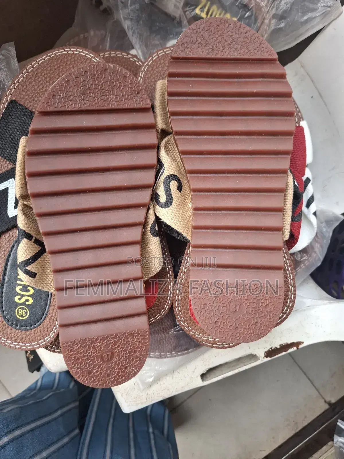 Schutz Platform Ladies Slides