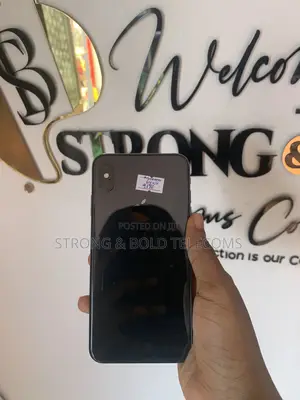Apple iPhone XS Max 64 GB Black