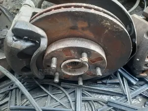 Front Hub Mazda MPV
