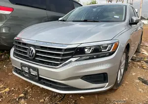 Volkswagen Passat 2.0T SE 2020 Silver
