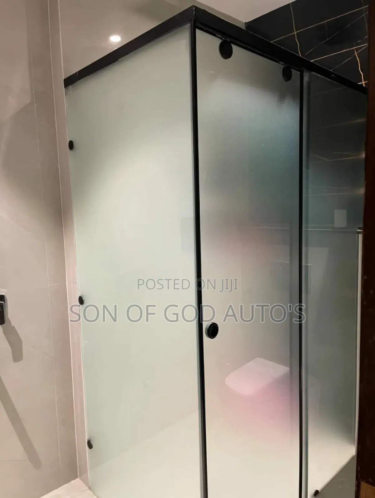 Glass Shower Cubicle
