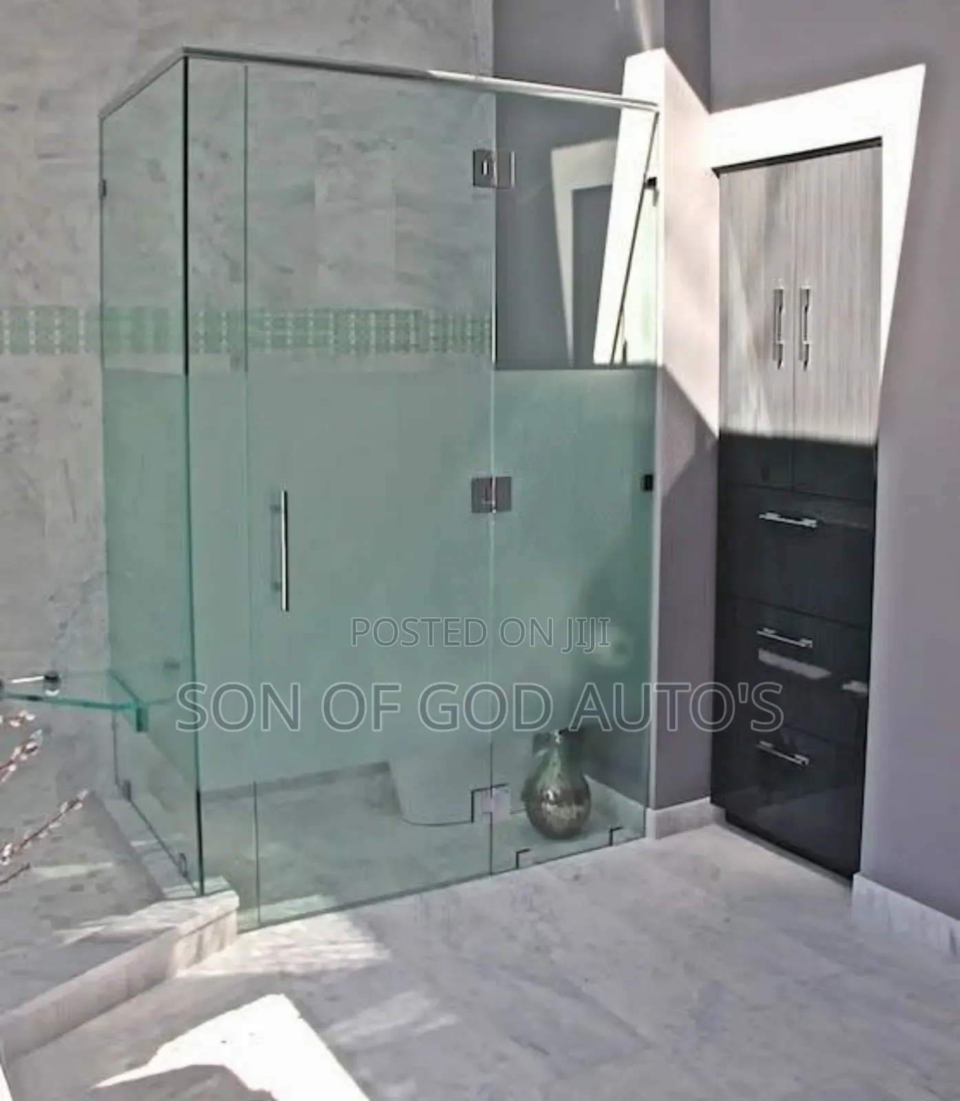 Glass Shower Cubicle