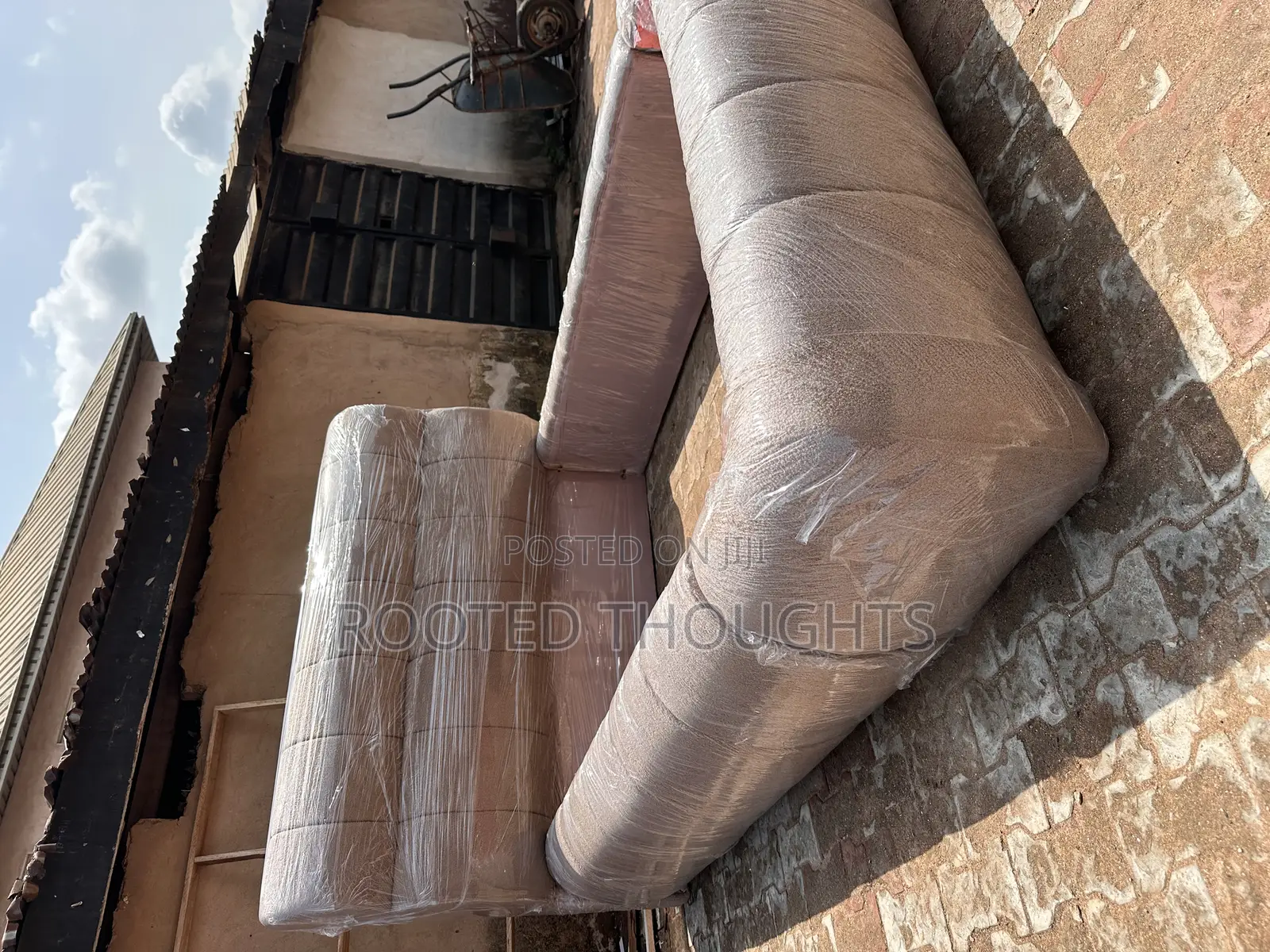 Bedstand/Bedframe