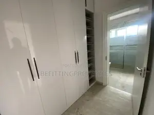 4bdrm Duplex in Ikeja for rent