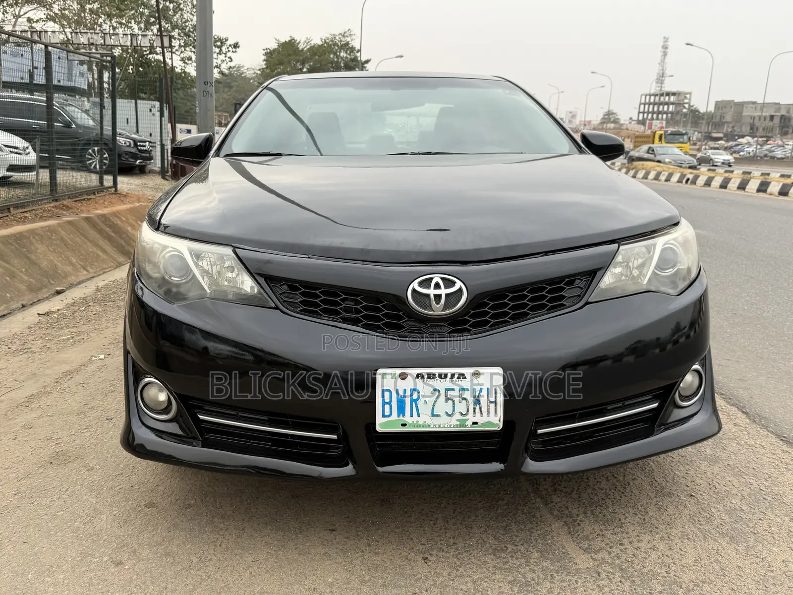 2013 Toyota Camry SE 4dr Sedan (2.5L 4cyl 6A)