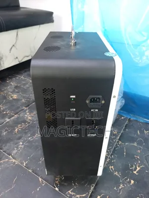 Suntrick 3.8kwh, 2.5kva Solar Generator