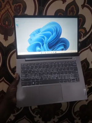 Laptop Lenovo ThinkPad T14 8GB Intel Core I5 SSD 256GB