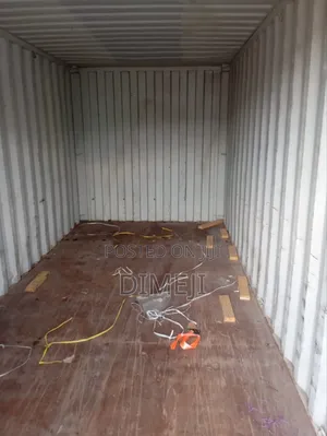 20fts Container That Can Be Customised to Fit Your Needs
