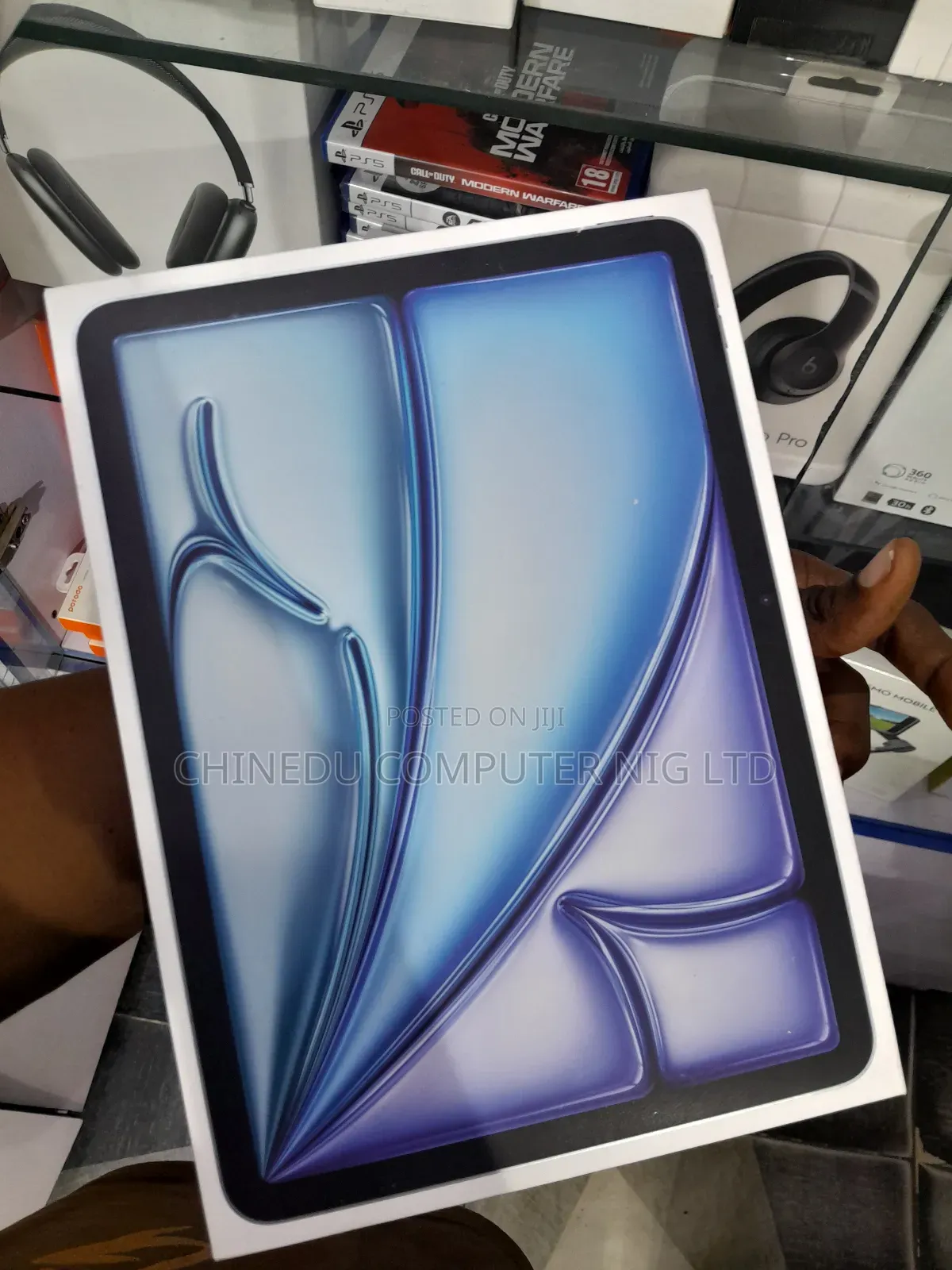 New Apple iPad Air 128 GB Blue