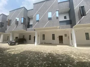 4bdrm Duplex in Ajah Lekki Lagos for sale
