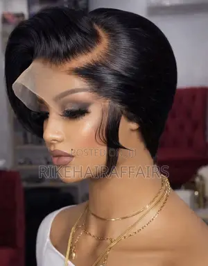 Wig Tiwa Luxury Short Frontal Human Hair–Sleek, Classy Natural Look