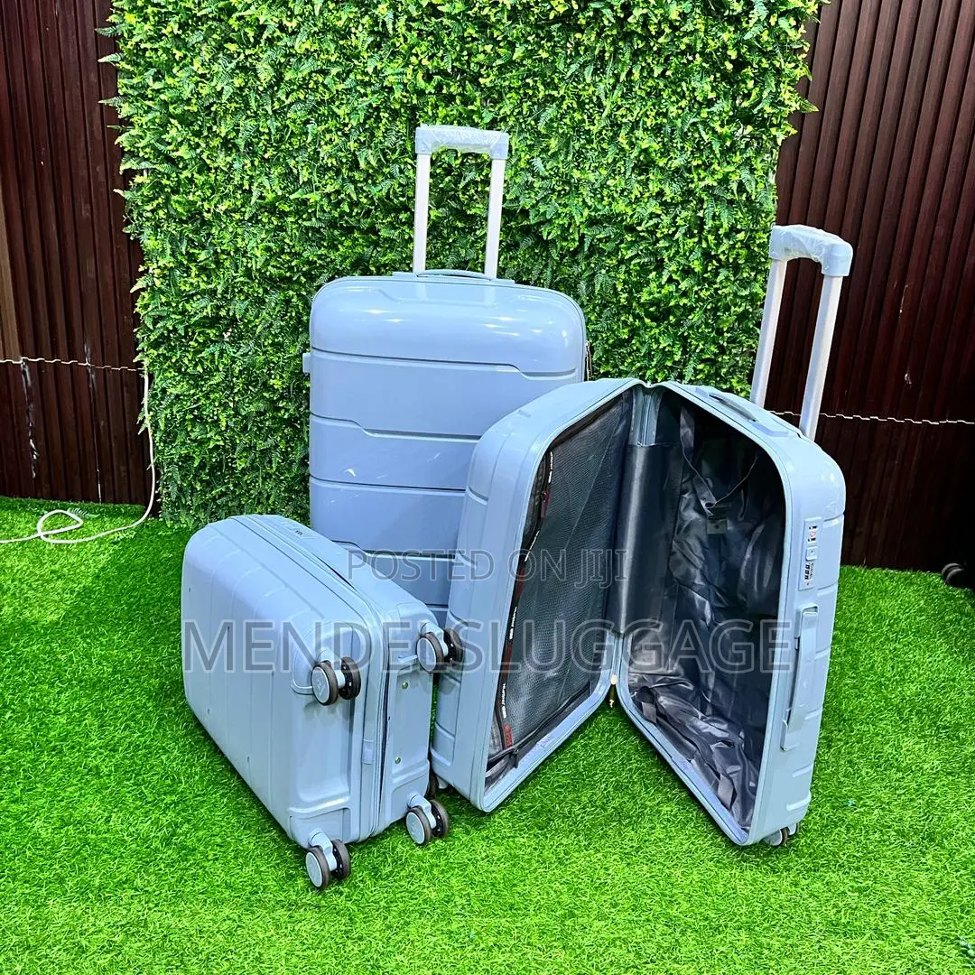 3-Piece Hard Shell Travel Suitcase Set – Light Blue