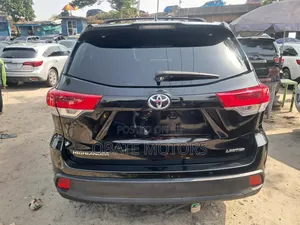 Toyota Highlander Limited 4dr SUV (3.5L 6cyl 6A) 2015 Black