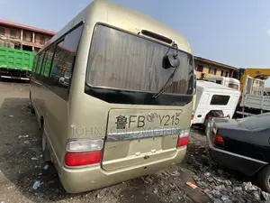 Toyota Coaster 2005 Gold