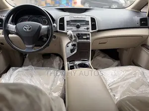 Toyota Venza V6 AWD 2010 Green