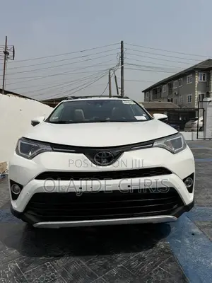Toyota RAV4 SE AWD (2.5L 4cyl 6A) 2016 White
