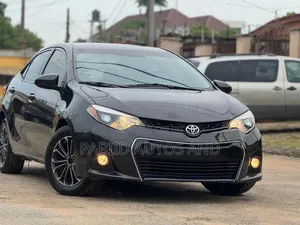 Toyota Corolla LE Eco Premium 4dr Sedan (1.8L 4cyl CVT) 2015 Black