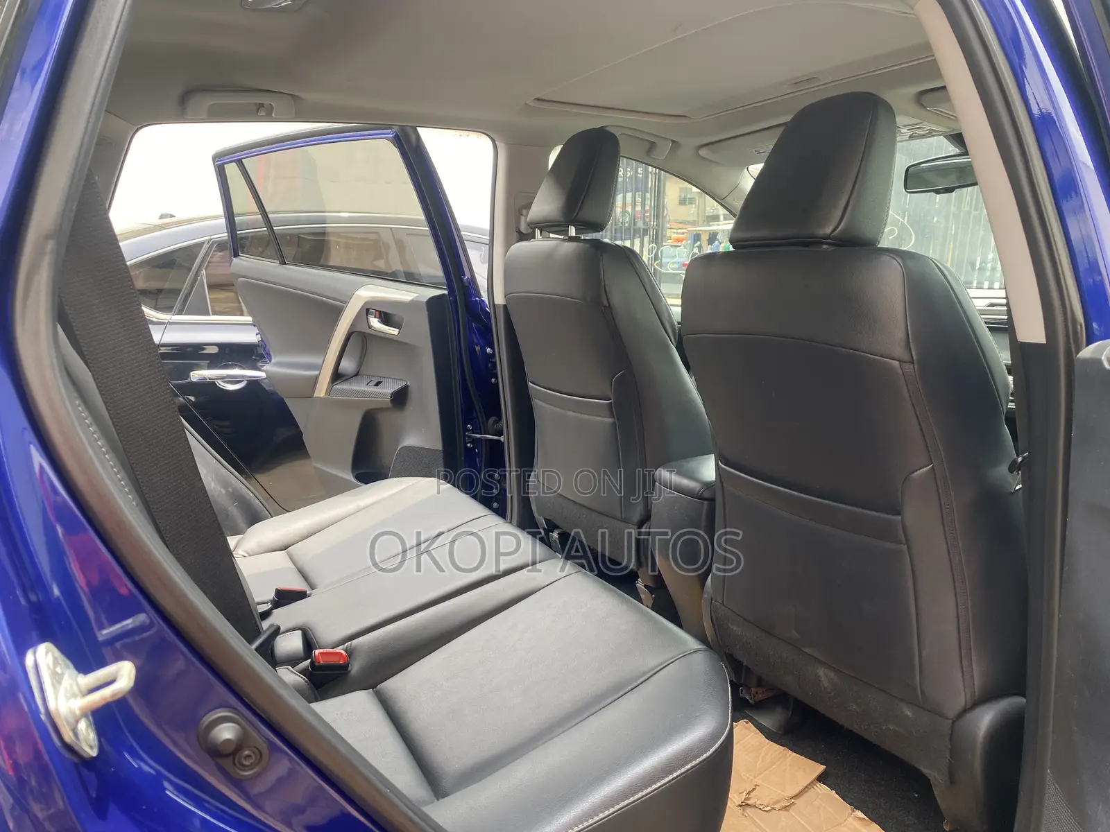 Toyota RAV4 2014 Blue