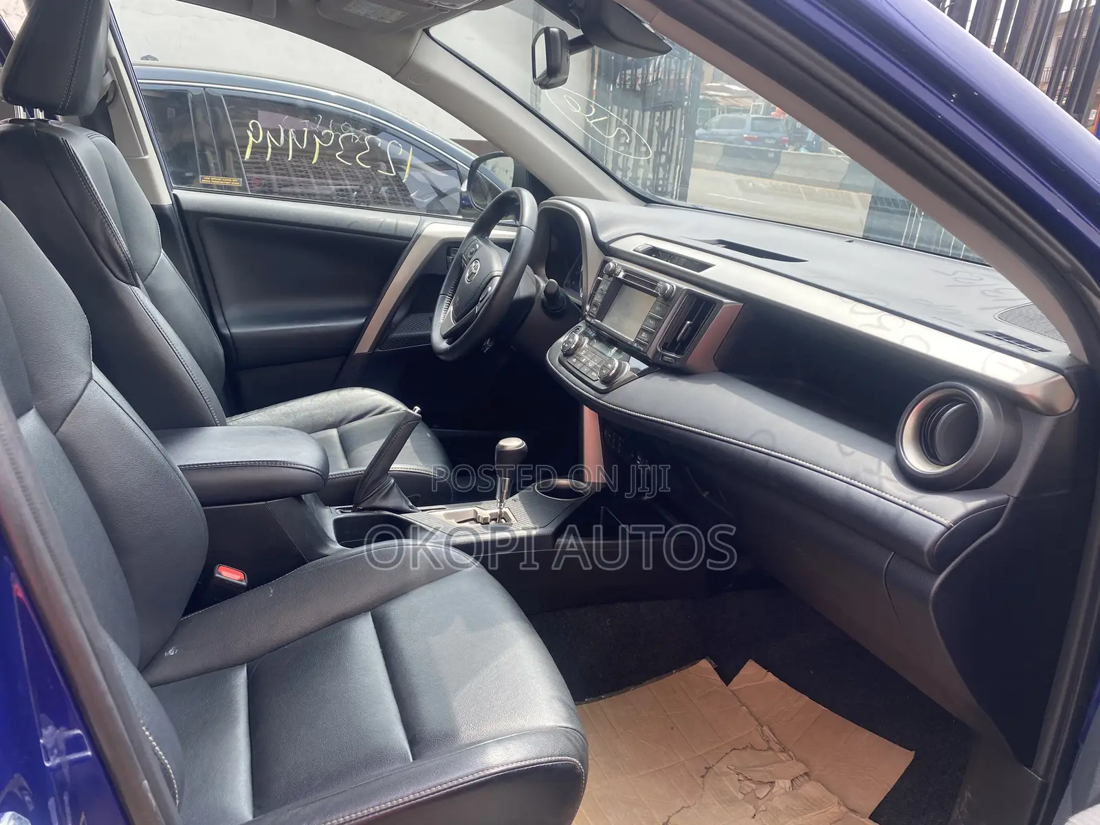 Toyota RAV4 2014 Blue