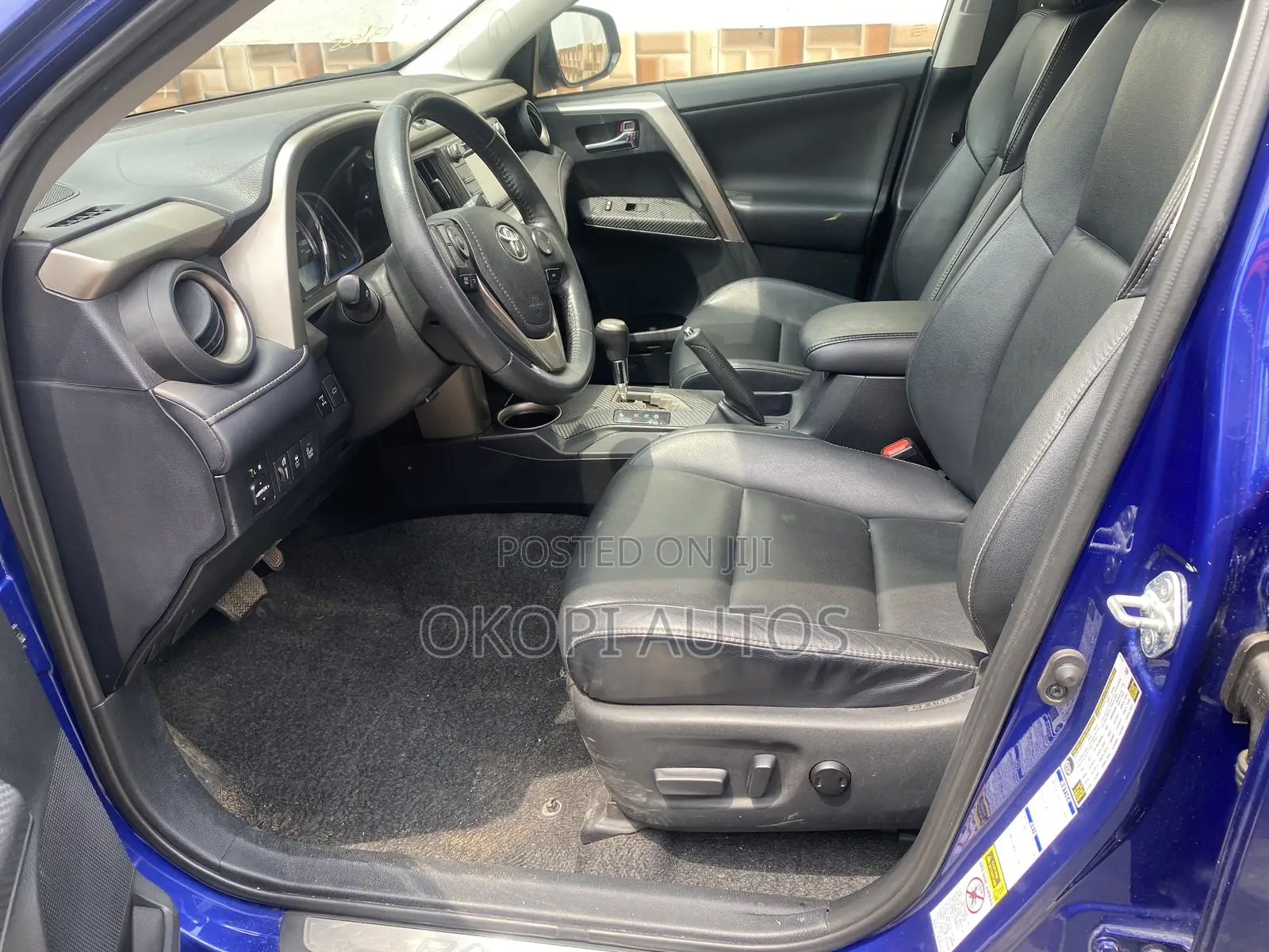 Toyota RAV4 2014 Blue