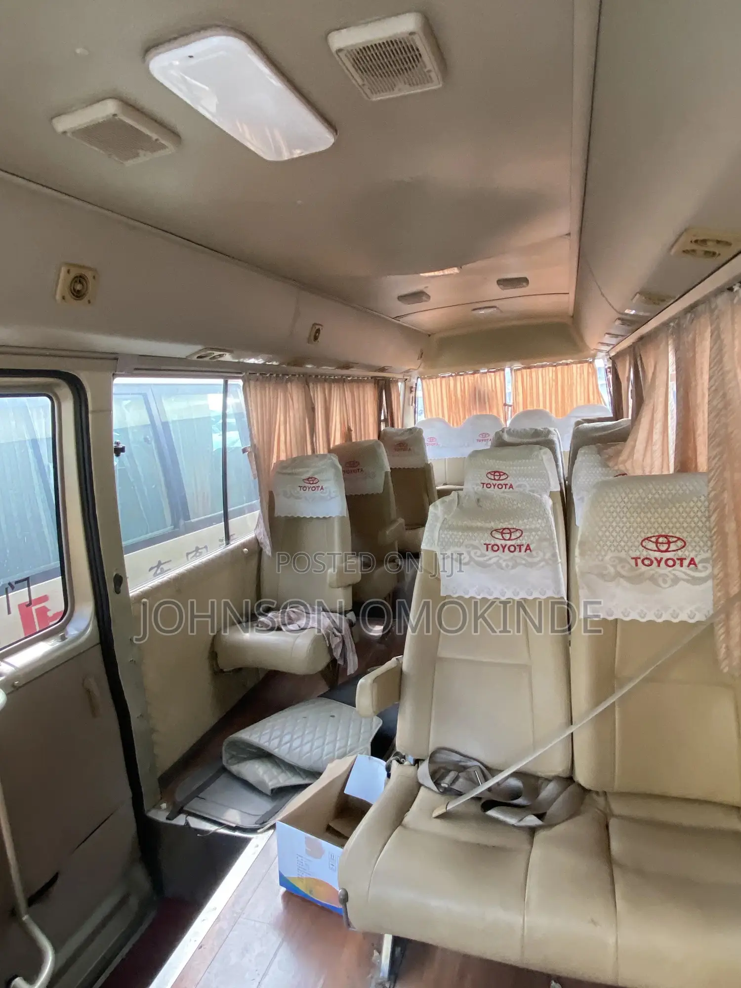 Toyota Coaster 2005 Gold