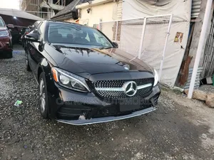 Mercedes-Benz C300 Luxury 4Matic Sedan AWD (2.0L 4cyl 7A) 2016 Black