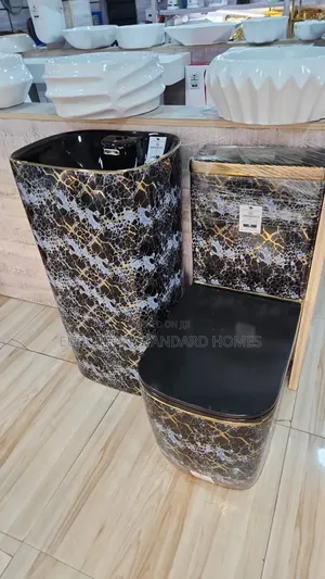 Royal Toilet Set