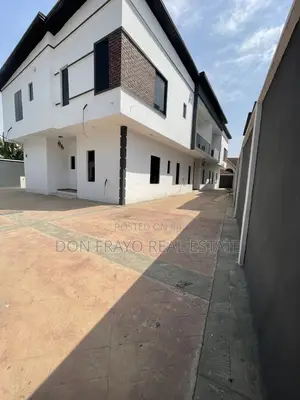 4bdrm Duplex in Main Ikolaba Gra, Bodija for sale