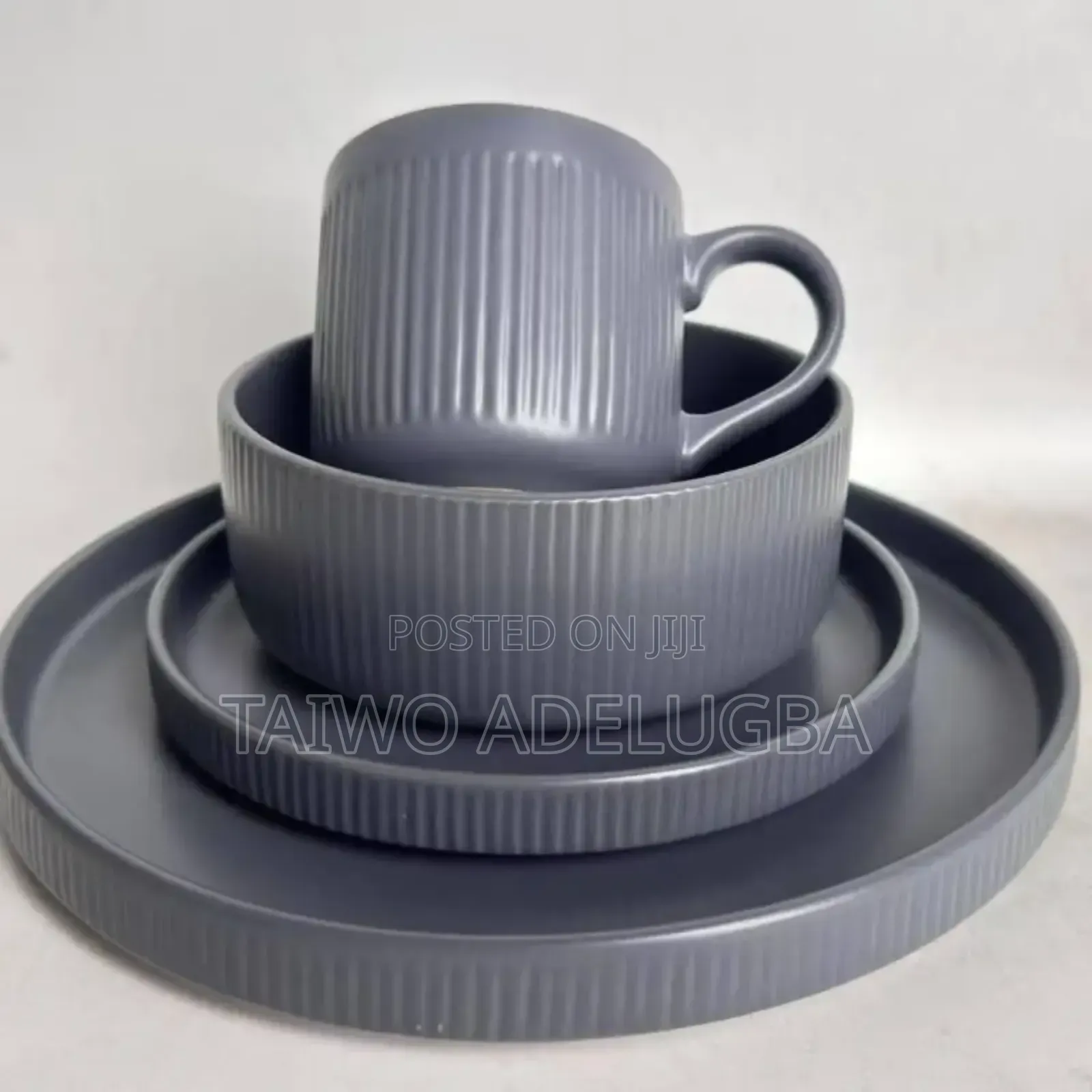 New Design 16pcs Matte Dinnerware