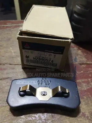 Back Brake Pad for Mitsubishi Pajero