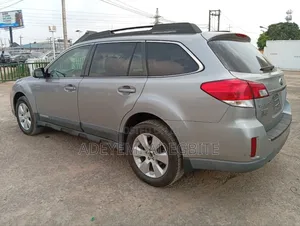 Subaru Outback 2010 Gray