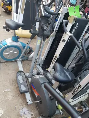 Elliptical Machine (Hand and Lag)