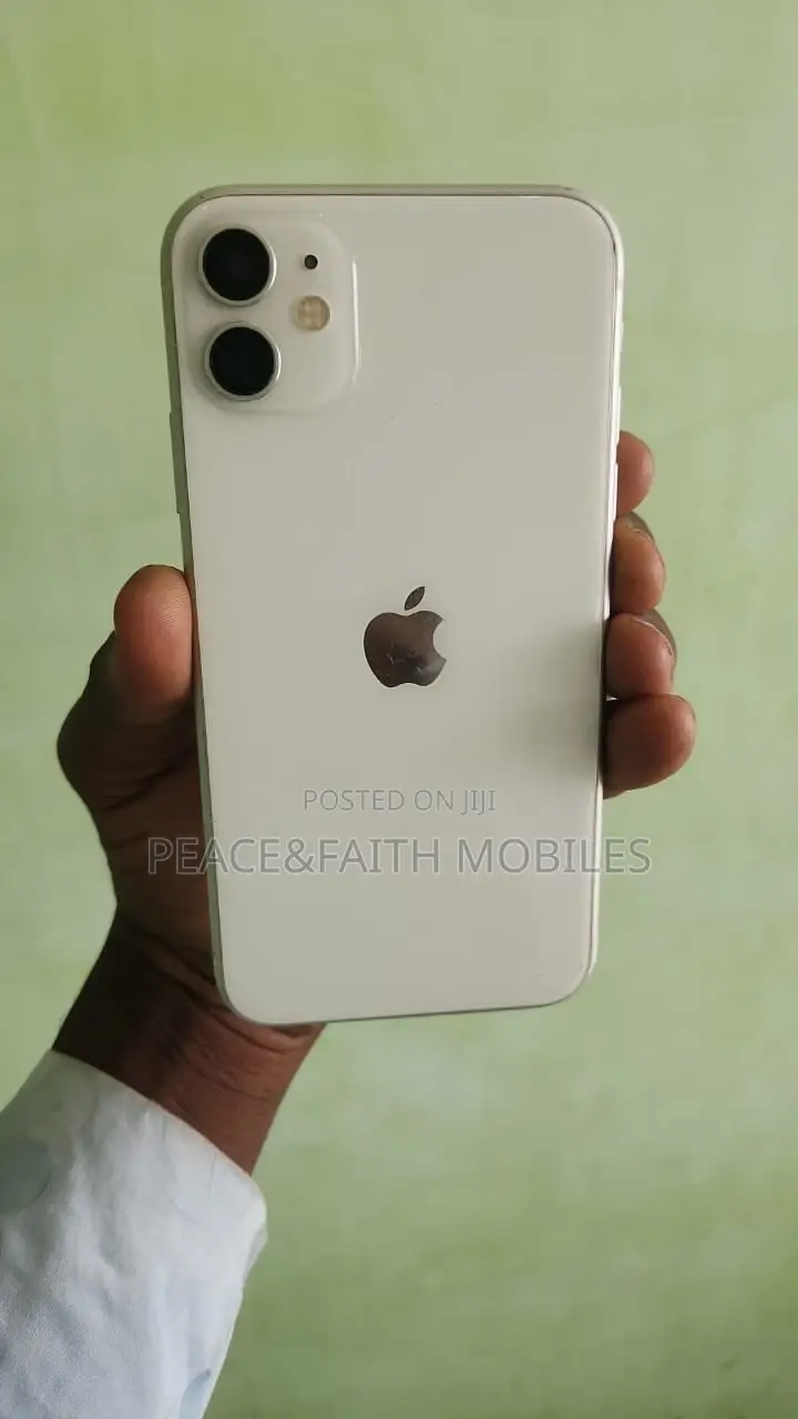 Apple iPhone 11 64 GB White